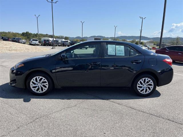 2018 Toyota Corolla Vehicle Photo in ALCOA, TN 37701-3235