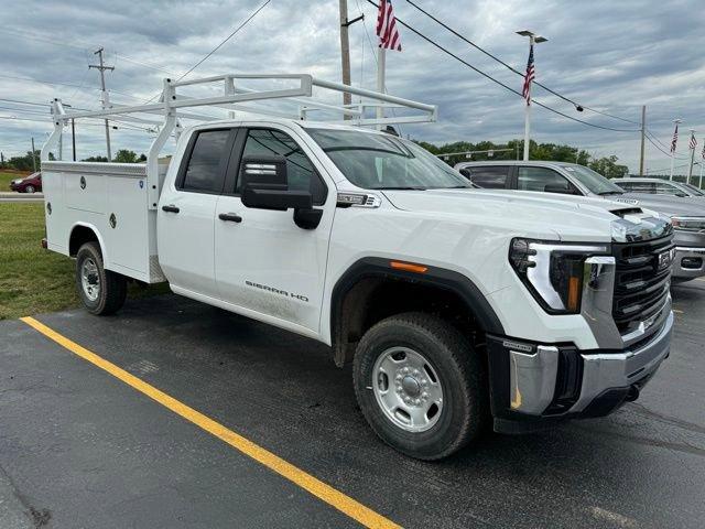 2024 GMC Sierra 2500 HD Vehicle Photo in MEDINA, OH 44256-9631