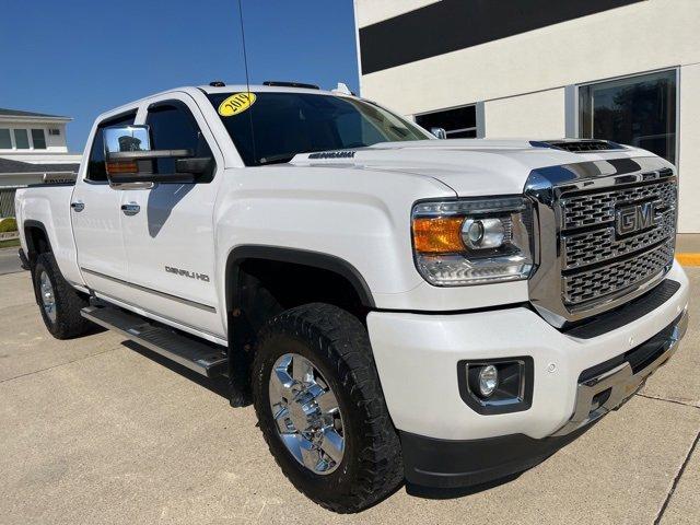 Used 2019 GMC Sierra 3500 Denali HD Denali with VIN 1GT42WEY9KF108971 for sale in Decorah, IA