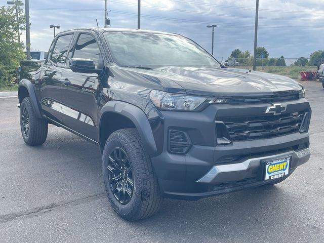 2024 Chevrolet Colorado Vehicle Photo in GREELEY, CO 80634-4125