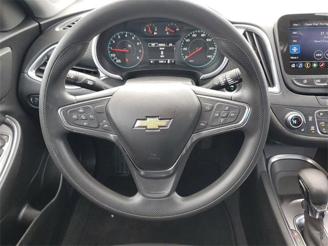 2021 Chevrolet Malibu Vehicle Photo in GRAND BLANC, MI 48439-8139