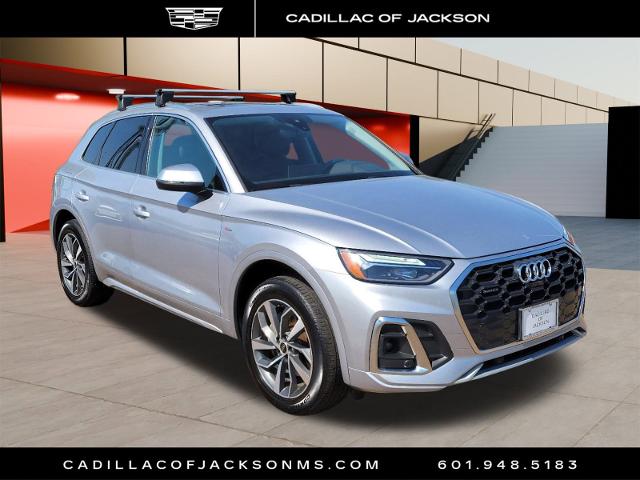 Select 2023 Audi Q5