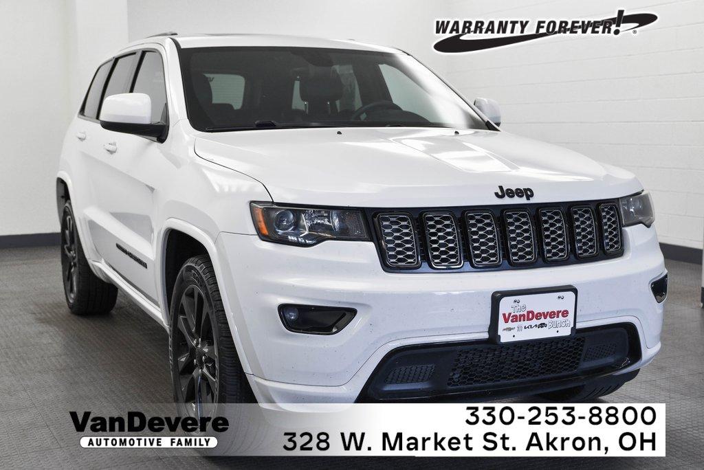 2017 Jeep Grand Cherokee Vehicle Photo in AKRON, OH 44303-2185