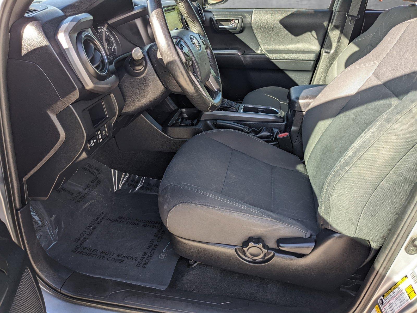 2019 Toyota Tacoma 4WD Vehicle Photo in Davie, FL 33331