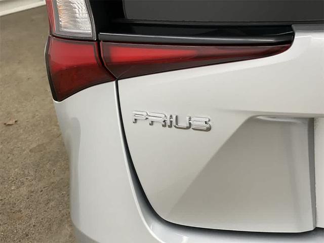 2022 Toyota Prius Vehicle Photo in PORTLAND, OR 97225-3518