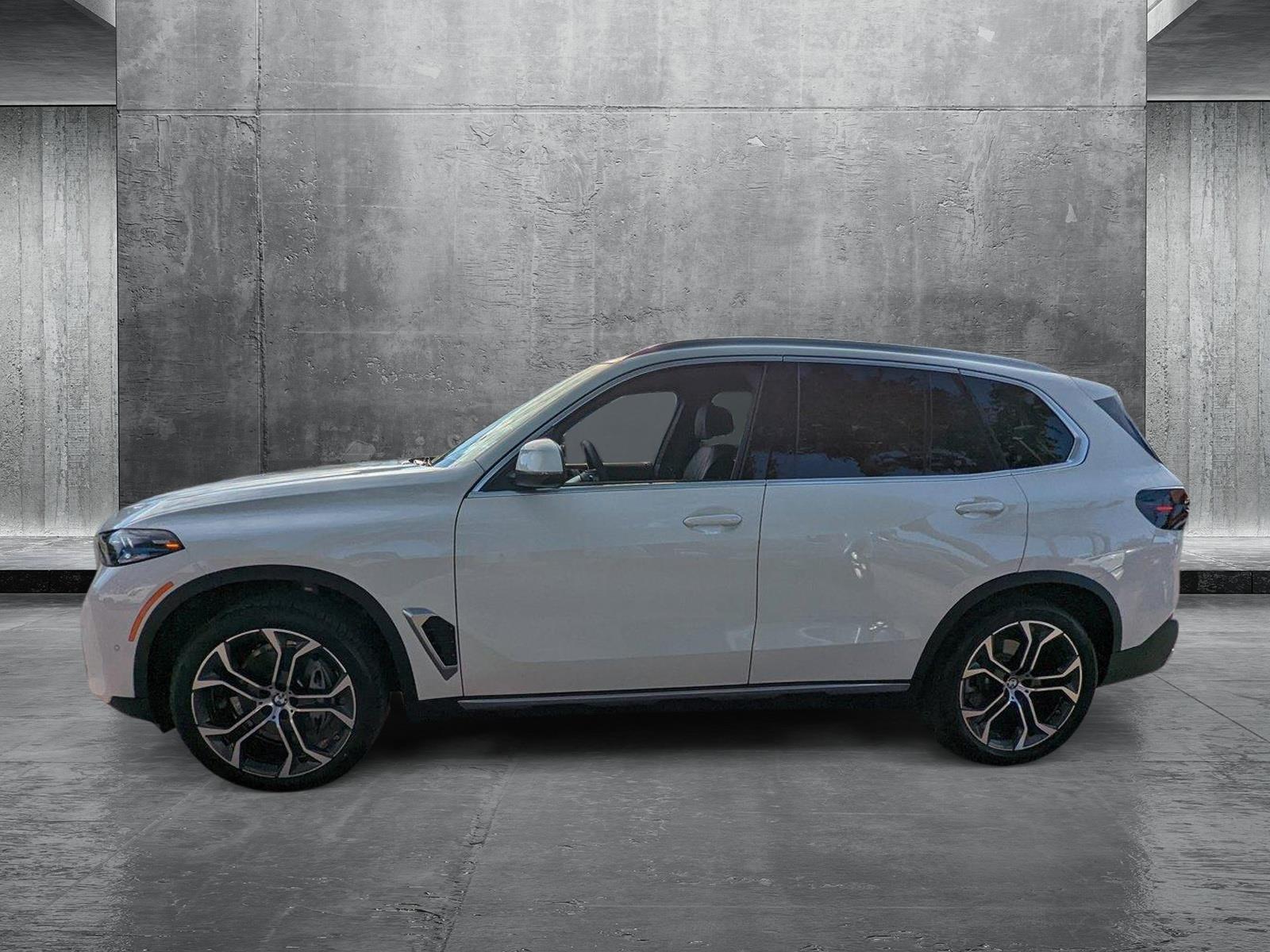 2025 BMW X5 xDrive40i Vehicle Photo in Jacksonville, FL 32256