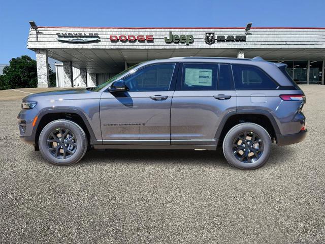 2024 Jeep Grand Cherokee Vehicle Photo in Ennis, TX 75119-5114