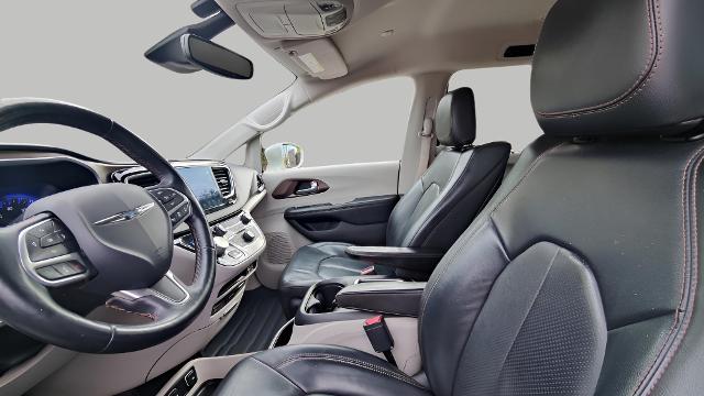 2017 Chrysler Pacifica Vehicle Photo in Appleton, WI 54914