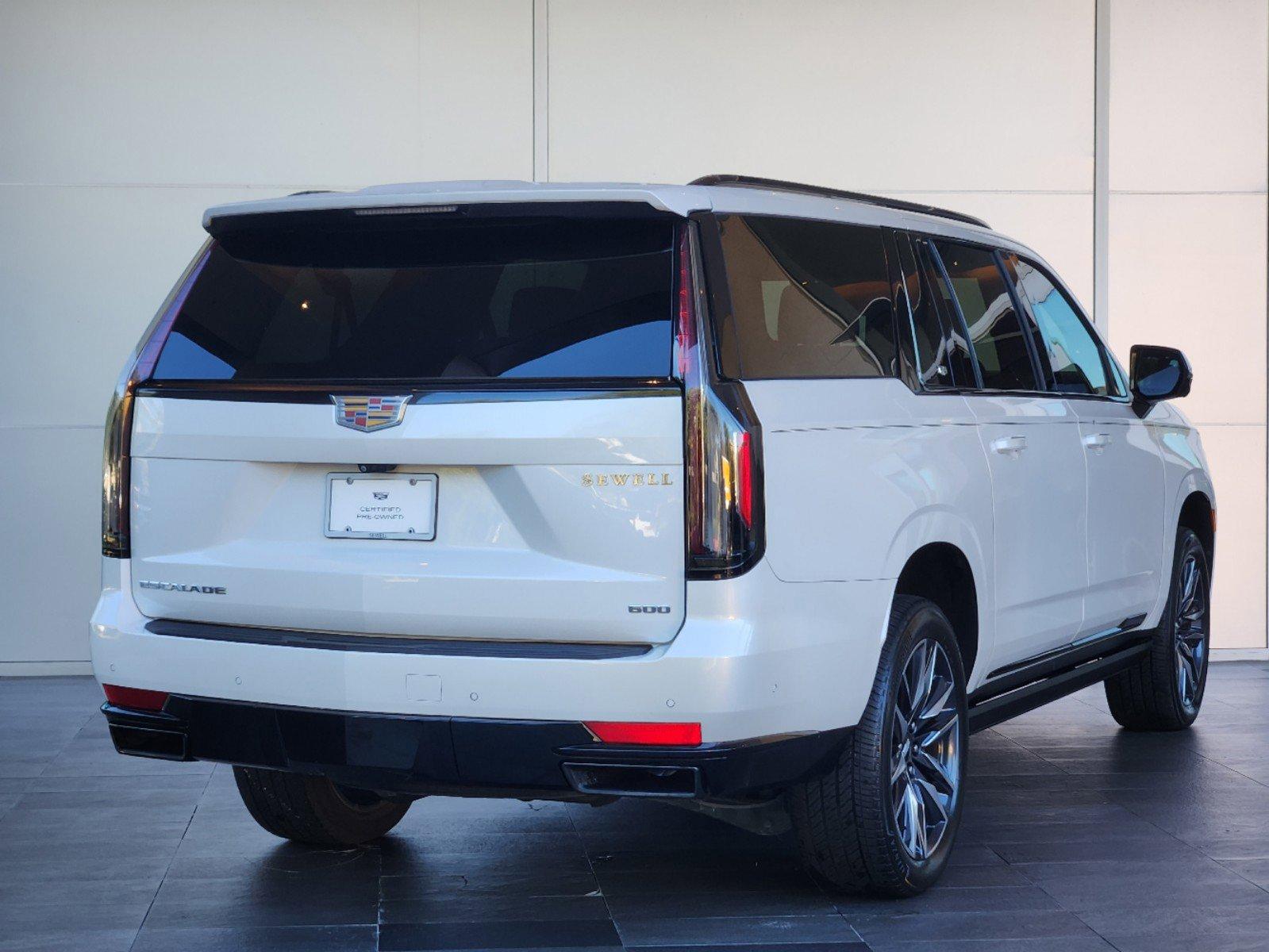 2023 Cadillac Escalade ESV Vehicle Photo in HOUSTON, TX 77079-1502