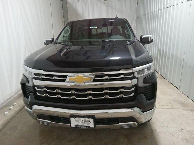 2024 Chevrolet Silverado 1500 Vehicle Photo in BARABOO, WI 53913-9382