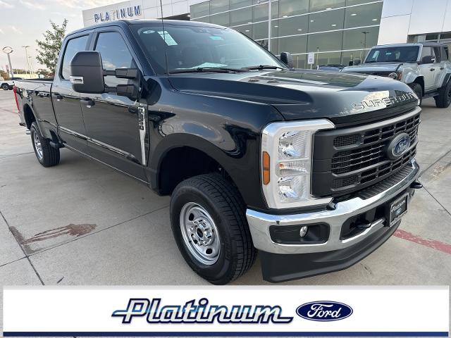 2024 Ford Super Duty F-250 SRW Vehicle Photo in Terrell, TX 75160