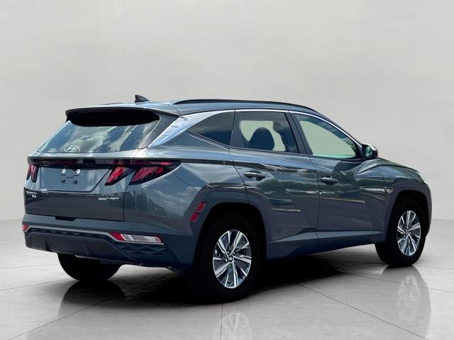 2024 Hyundai TUCSON Hybrid Vehicle Photo in Green Bay, WI 54304