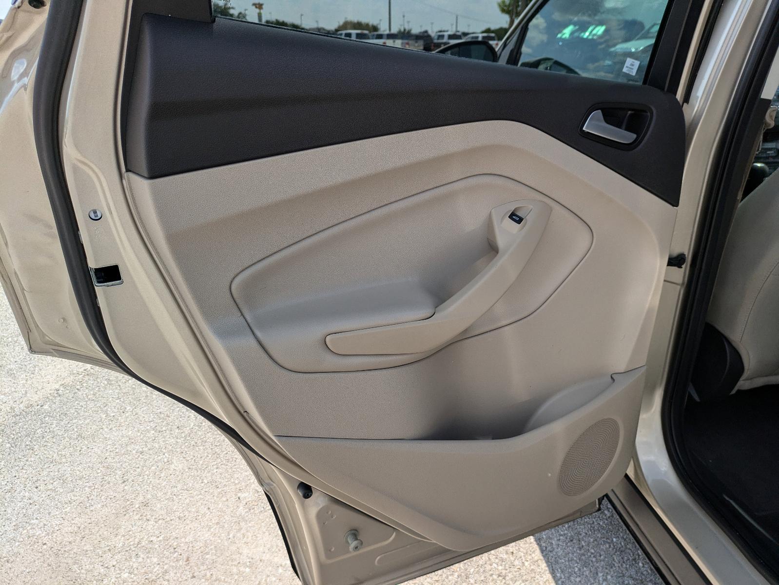 2017 Ford Escape Vehicle Photo in Seguin, TX 78155