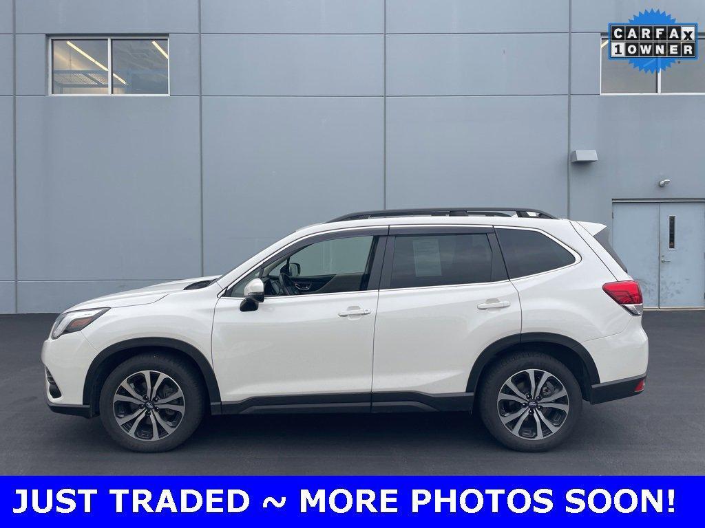 2022 Subaru Forester Vehicle Photo in Saint Charles, IL 60174