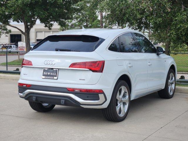 2024 Audi Q5 Sportback Vehicle Photo in HOUSTON, TX 77090