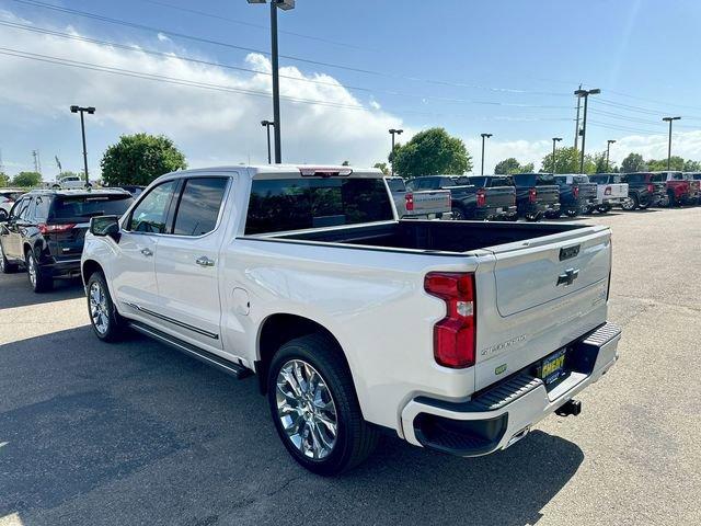 2024 Chevrolet Silverado 1500 Vehicle Photo in GREELEY, CO 80634-4125