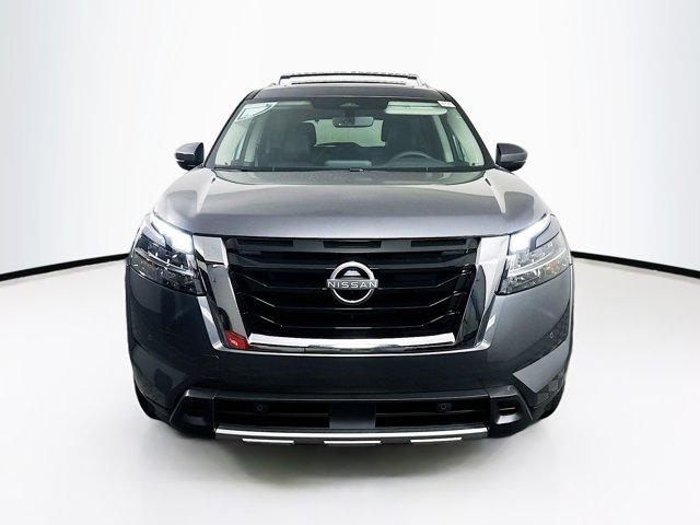 2024 Nissan Pathfinder Vehicle Photo in Flemington, NJ 08822