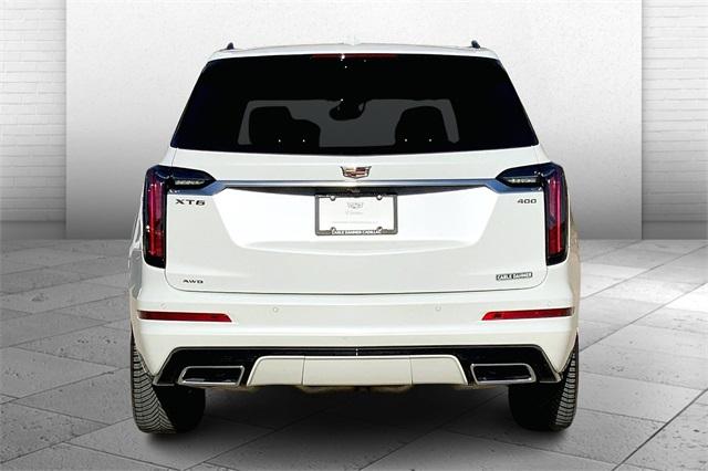 2024 Cadillac XT6 Vehicle Photo in KANSAS CITY, MO 64114-4545