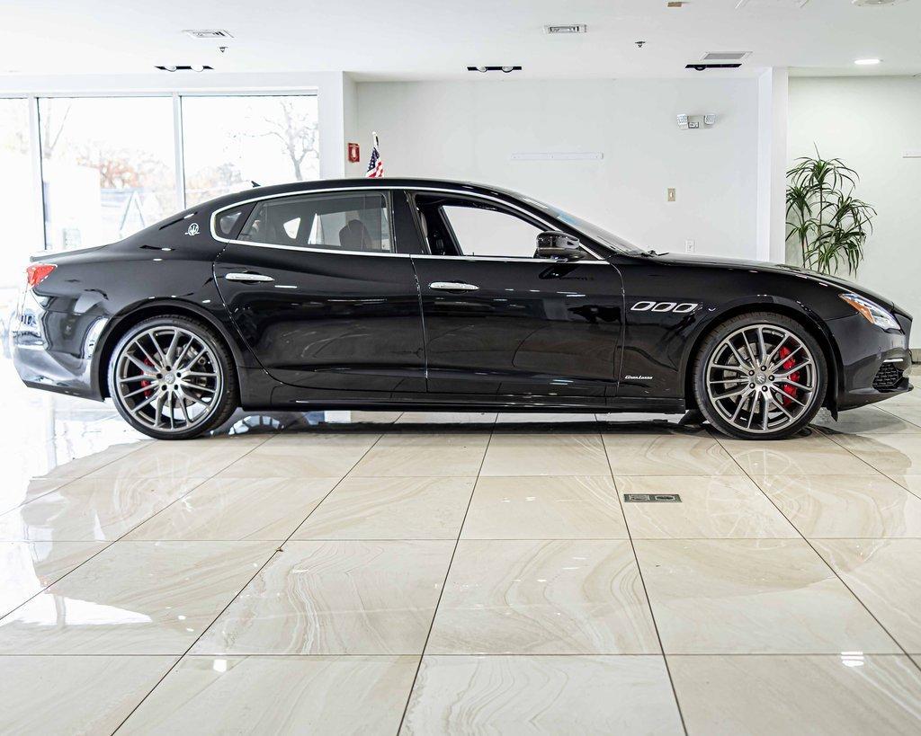 2018 Maserati Quattroporte Vehicle Photo in Saint Charles, IL 60174