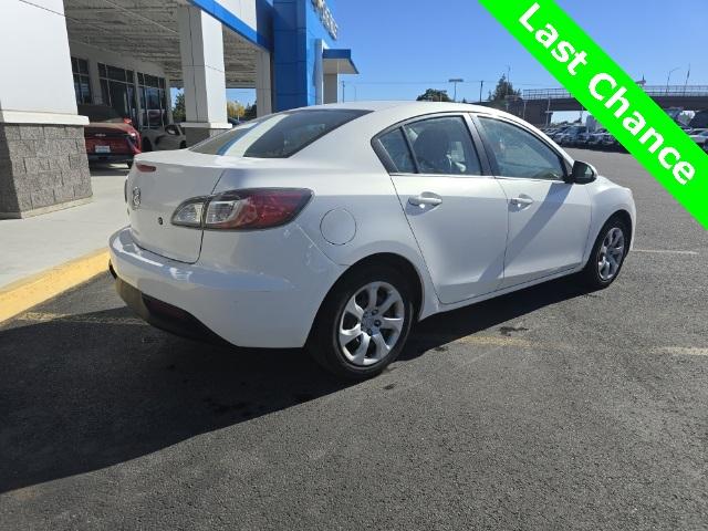 2011 Mazda Mazda3 Vehicle Photo in POST FALLS, ID 83854-5365