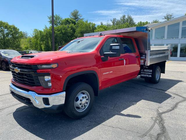 2024 Chevrolet Silverado 3500 HD CC Vehicle Photo in HUDSON, MA 01749-2782