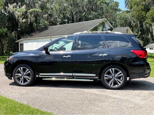 2018 Nissan Pathfinder Vehicle Photo in Savannah, GA 31419