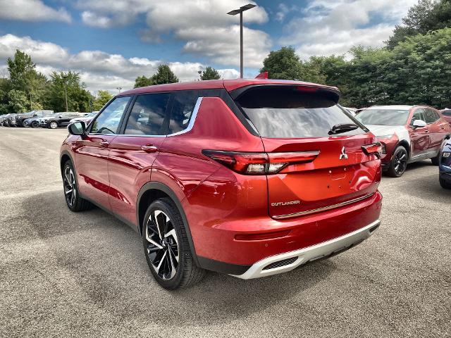 2022 Mitsubishi Outlander Vehicle Photo in WILLIAMSVILLE, NY 14221-2883