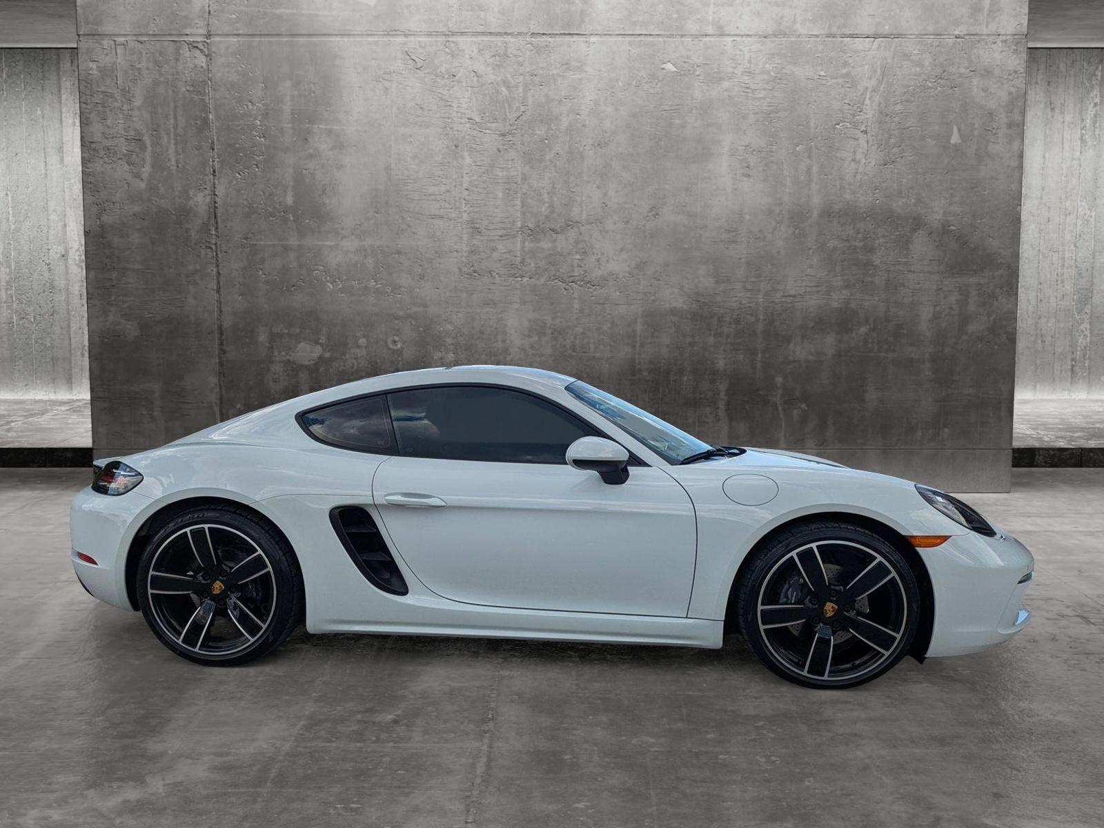 2018 Porsche 718 Cayman Vehicle Photo in Sarasota, FL 34231