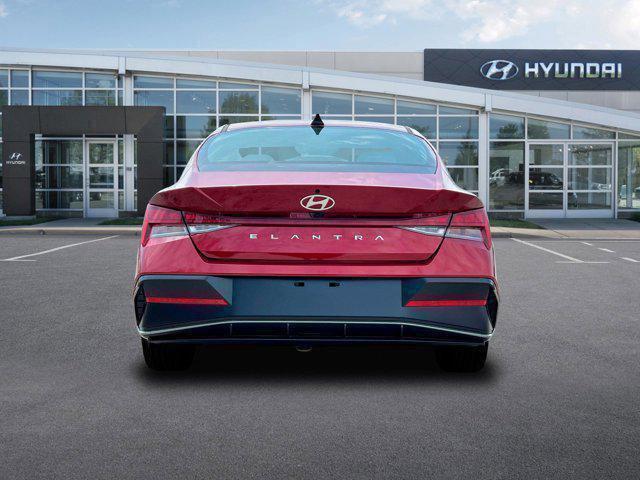 2024 Hyundai ELANTRA Vehicle Photo in O'Fallon, IL 62269