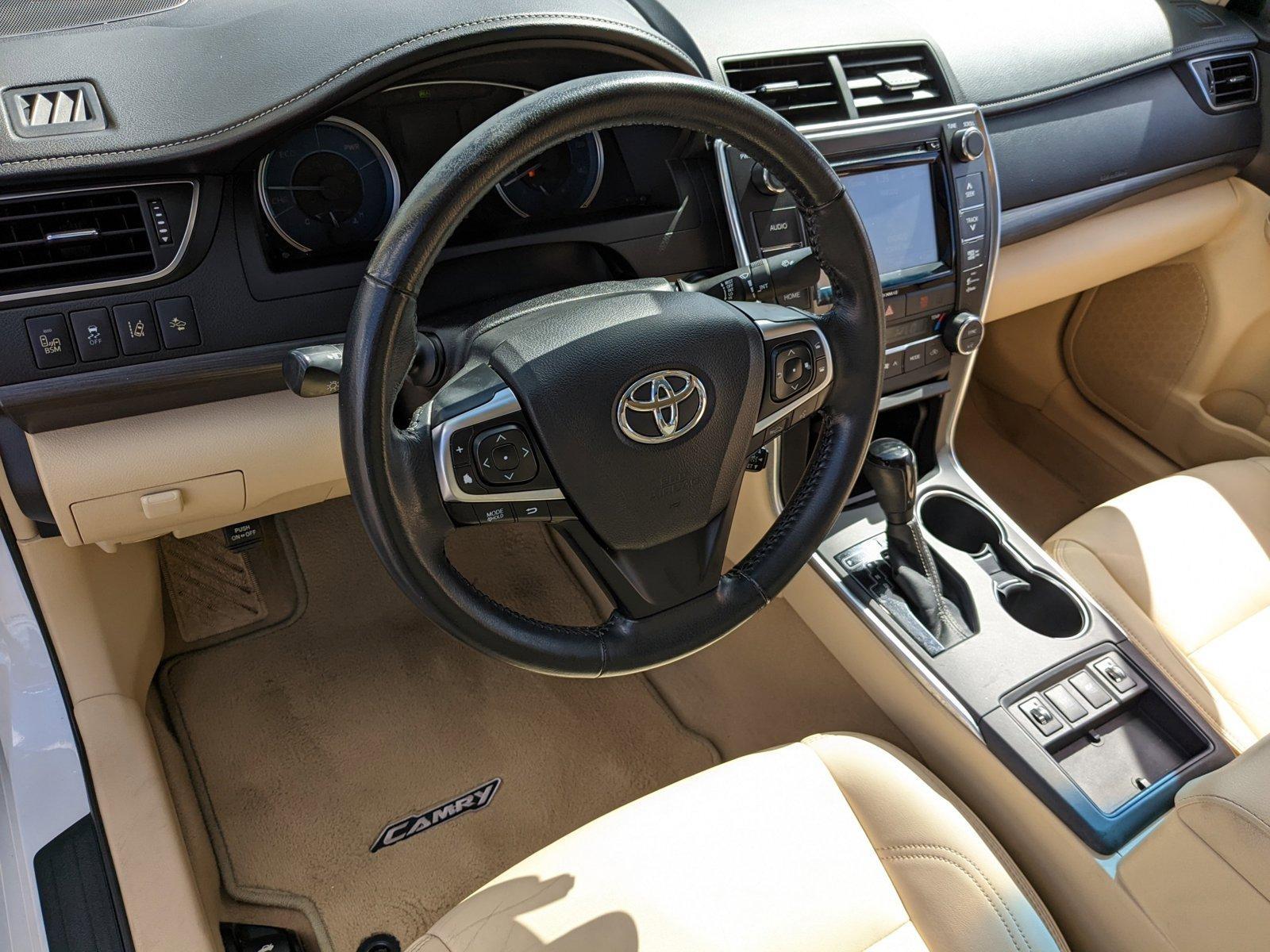 2016 Toyota Camry Hybrid Vehicle Photo in ORLANDO, FL 32808-7998