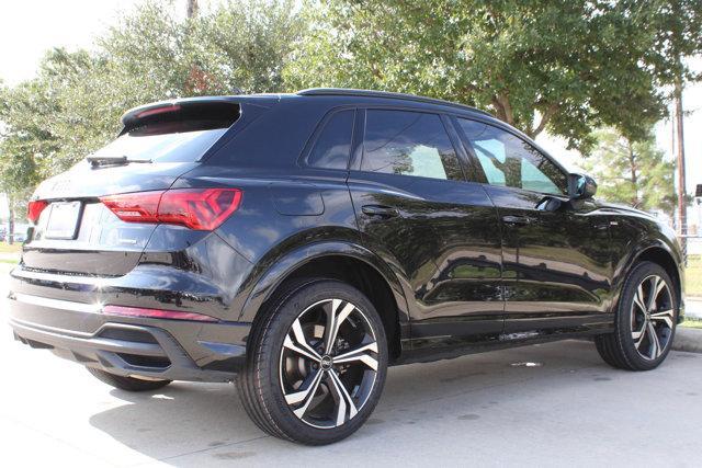 2024 Audi Q3 Vehicle Photo in HOUSTON, TX 77090