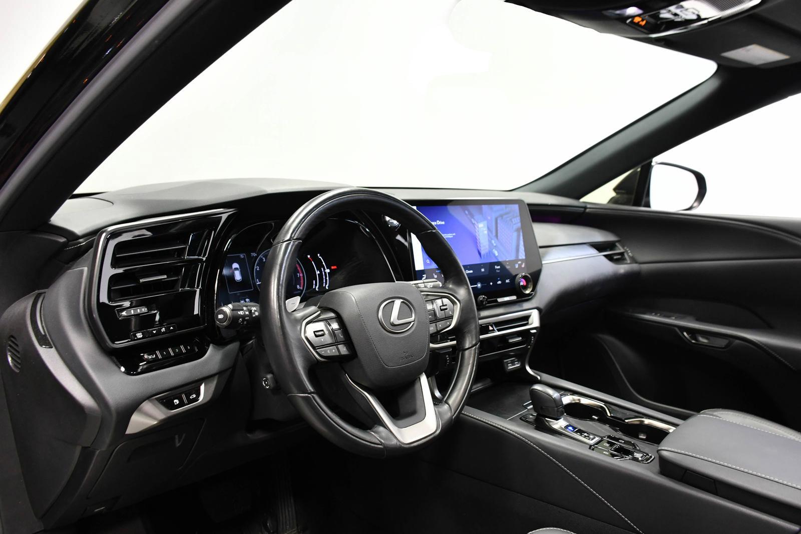 2023 Lexus RX 350 Vehicle Photo in DALLAS, TX 75235