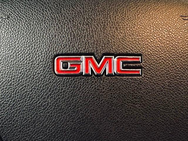 2016 GMC Acadia Vehicle Photo in MEDINA, OH 44256-9631