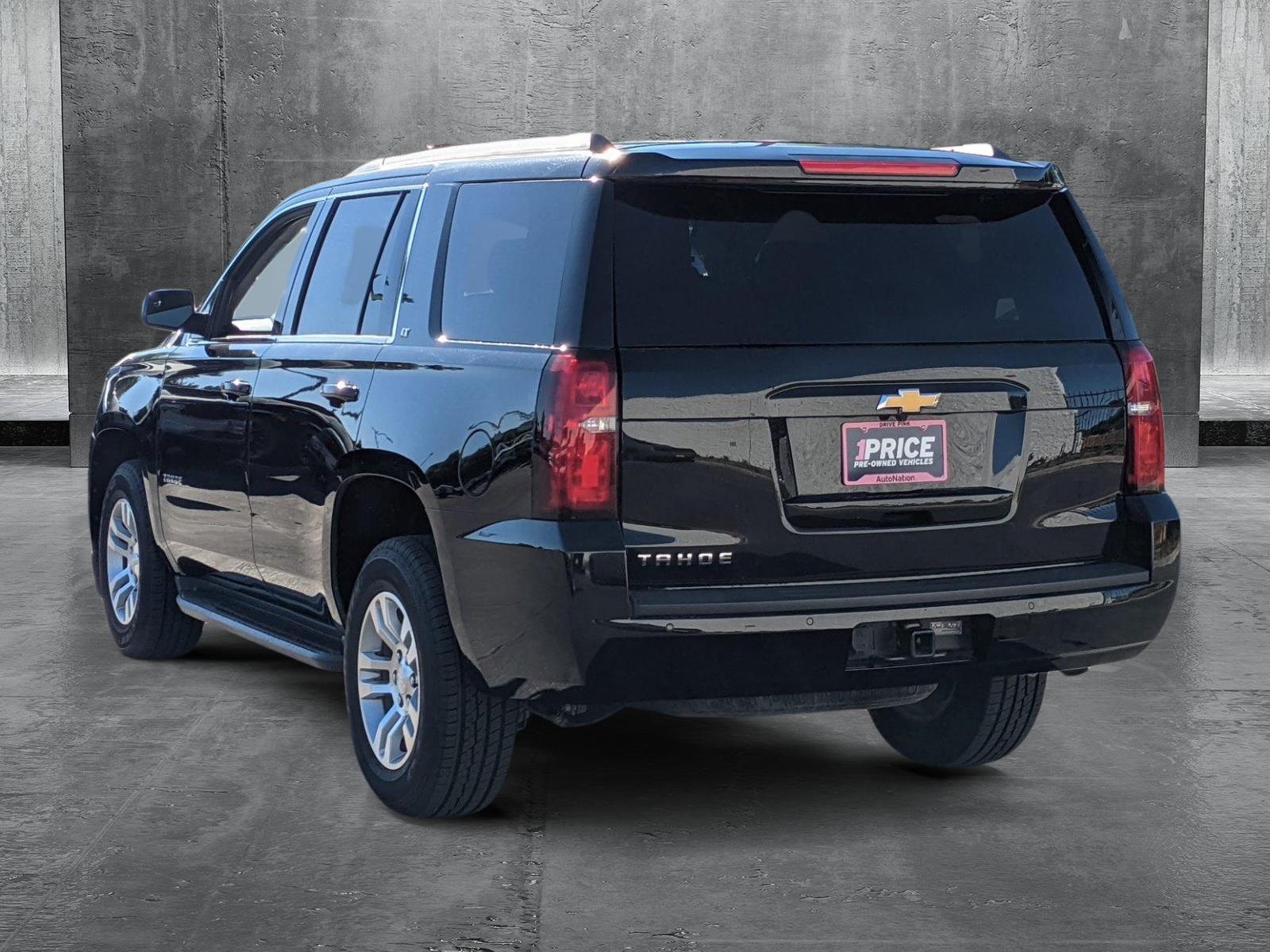 2019 Chevrolet Tahoe Vehicle Photo in VALENCIA, CA 91355-1705