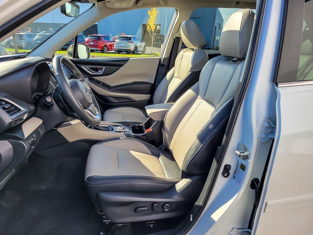 2022 Subaru Forester Vehicle Photo in Saint Charles, IL 60174