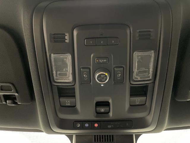 2024 Chevrolet Suburban Vehicle Photo in ROGERS, MN 55374-9422