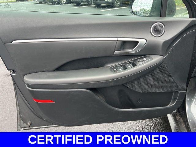 2021 Hyundai SONATA Hybrid Vehicle Photo in Highland, IN 46322-2506