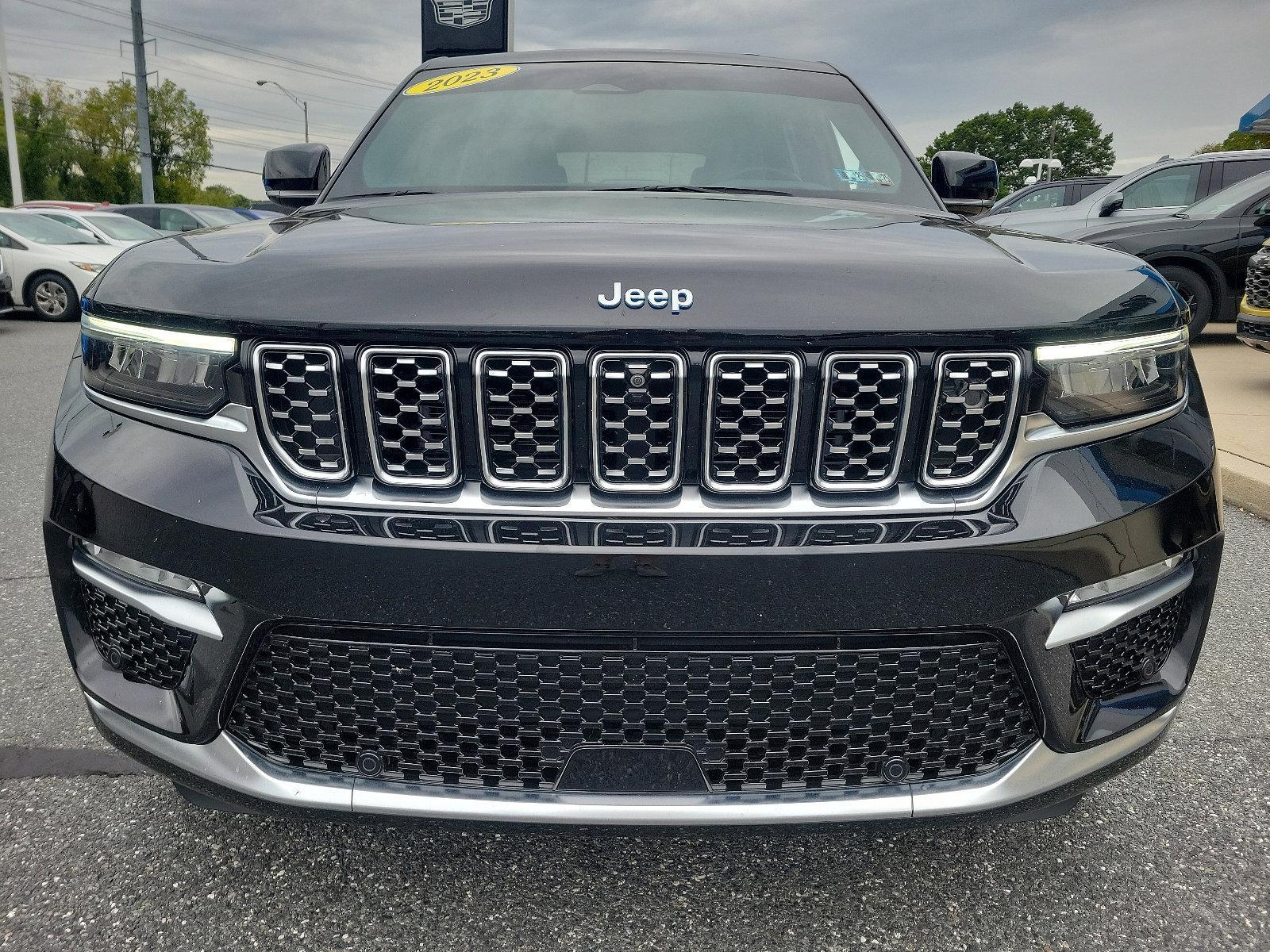 2023 Jeep Grand Cherokee 4xe Vehicle Photo in BETHLEHEM, PA 18017-9401