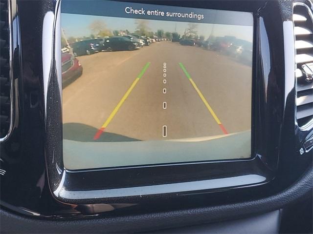 2021 Jeep Compass Vehicle Photo in GRAND BLANC, MI 48439-8139