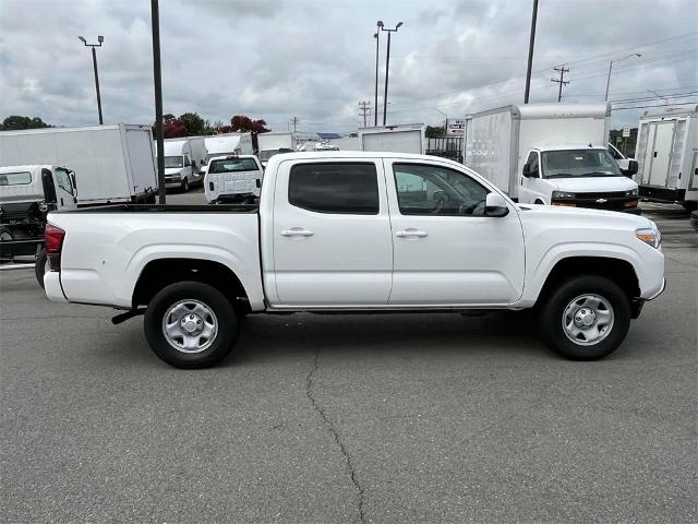 2022 Toyota Tacoma 4WD Vehicle Photo in ALCOA, TN 37701-3235