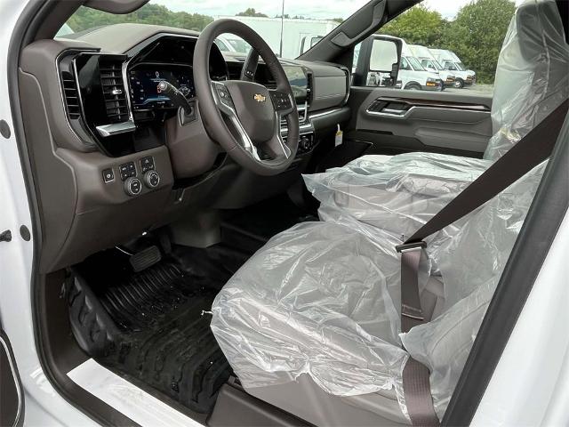 2024 Chevrolet Silverado 2500 HD Vehicle Photo in ALCOA, TN 37701-3235