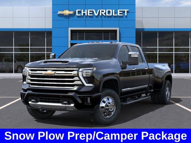 2025 Chevrolet Silverado 3500 HD Vehicle Photo in BROCKTON, MA 02301-7113