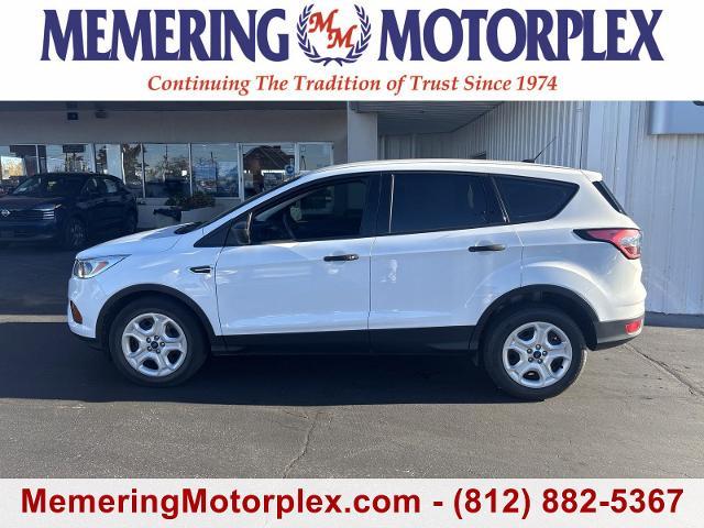 2017 Ford Escape Vehicle Photo in VINCENNES, IN 47591-5519