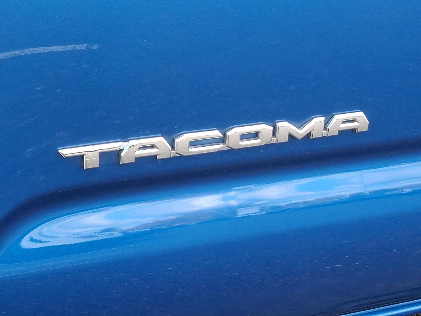 2018 Toyota Tacoma Vehicle Photo in Trevose, PA 19053