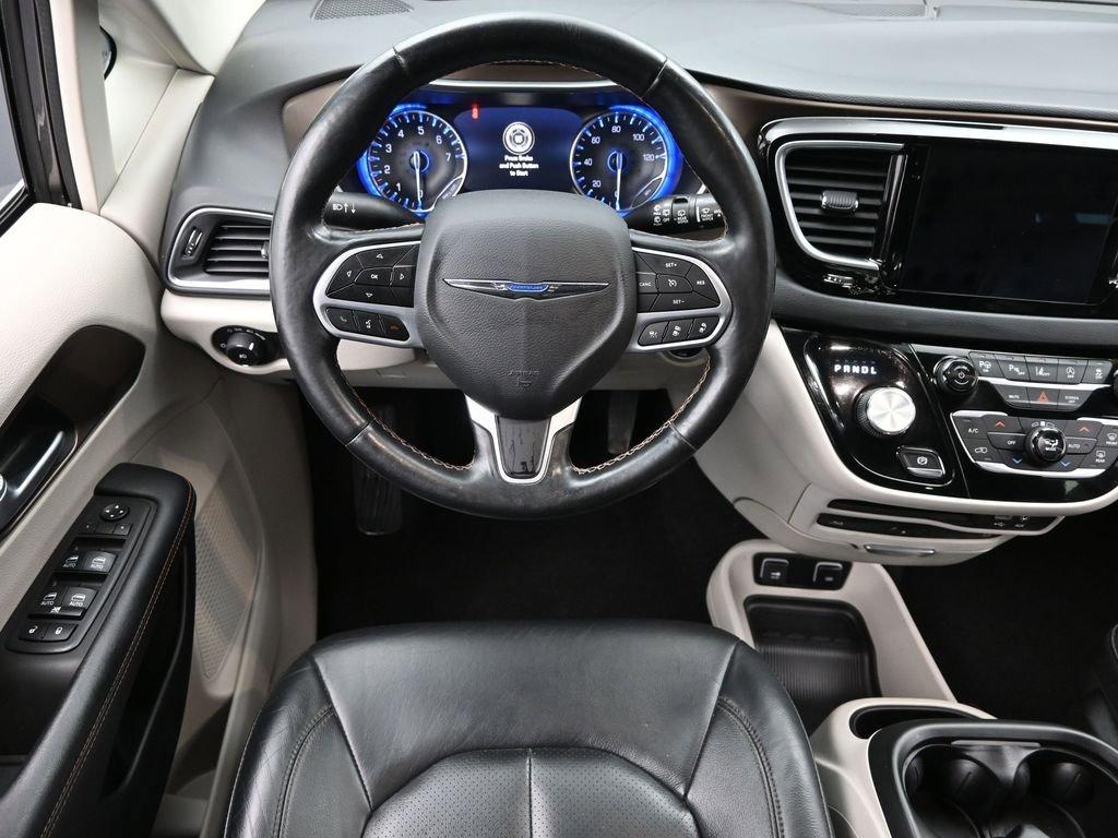 2019 Chrysler Pacifica Vehicle Photo in Cedar Rapids, IA 52402