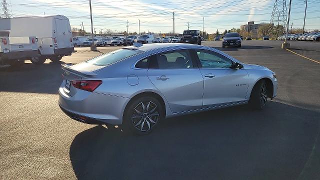 2020 Chevrolet Malibu Vehicle Photo in JOLIET, IL 60435-8135