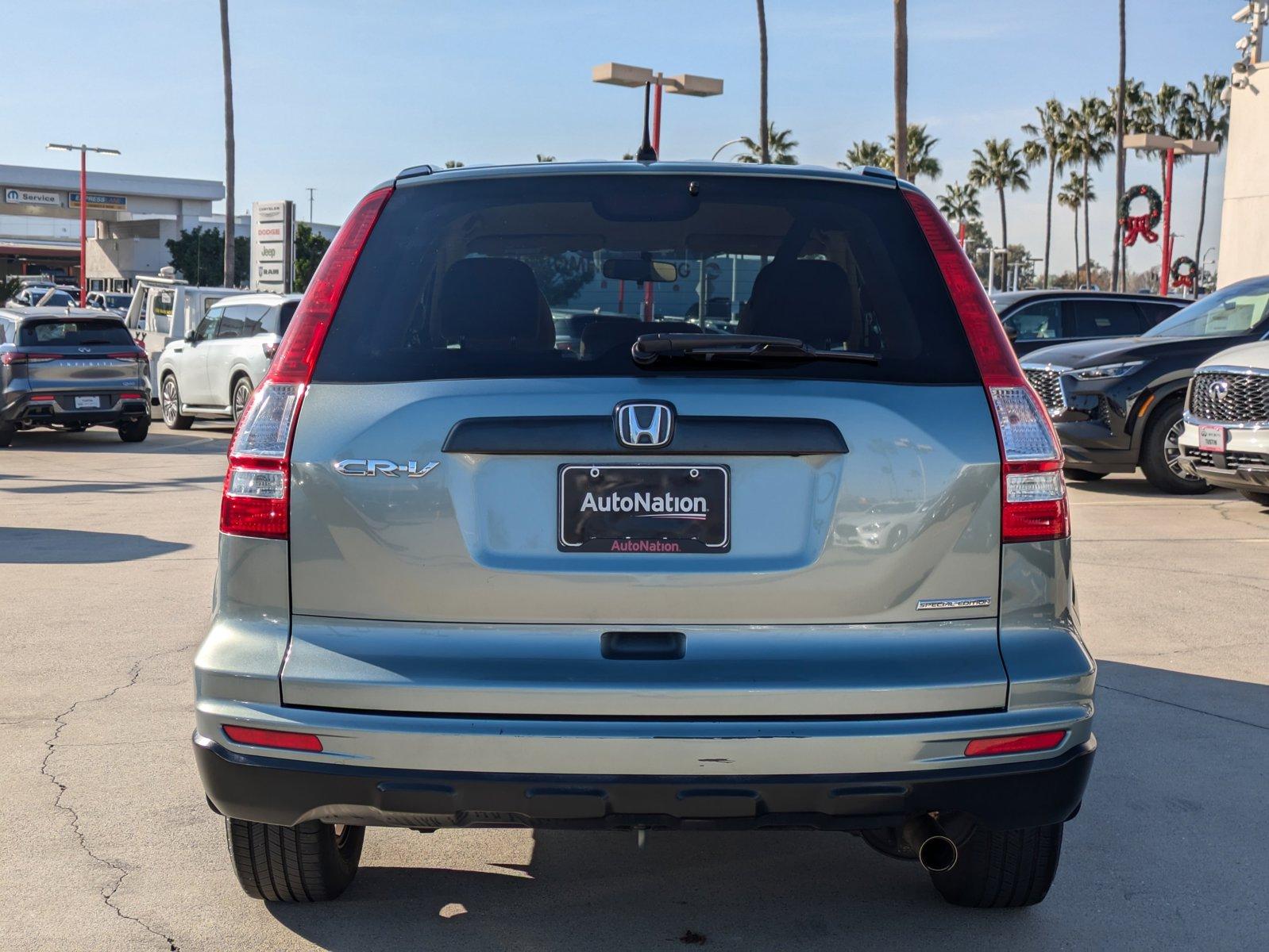 2011 Honda CR-V Vehicle Photo in Tustin, CA 92782