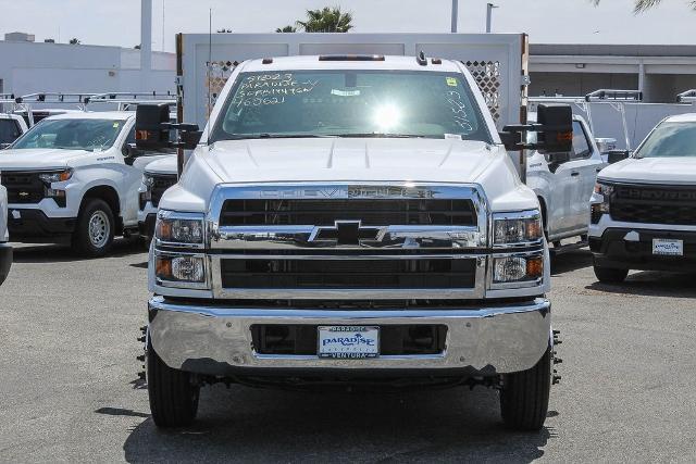 2023 Chevrolet Silverado Chassis Cab Vehicle Photo in VENTURA, CA 93003-8585