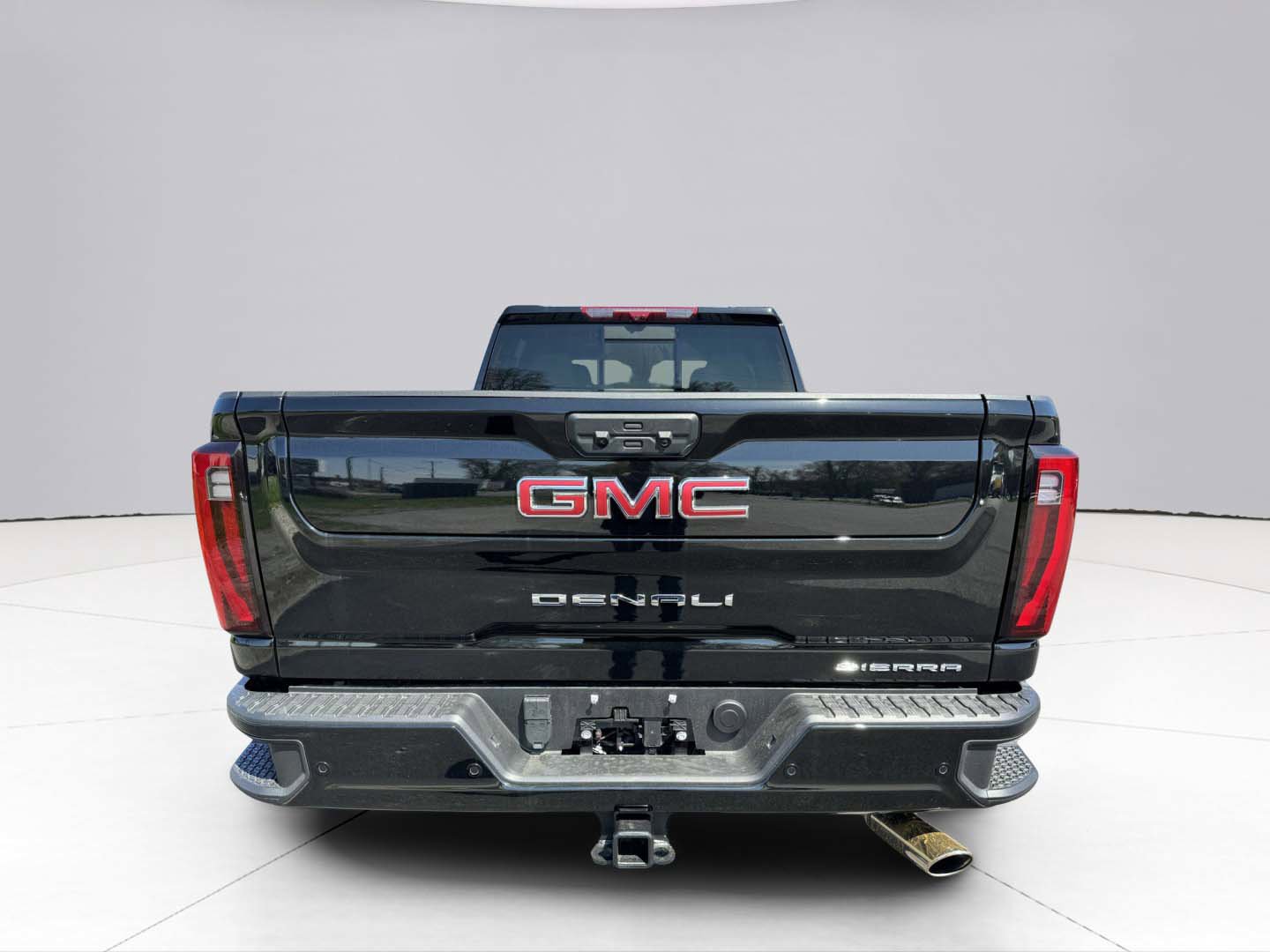 2024 GMC Sierra 2500 HD Vehicle Photo in LEOMINSTER, MA 01453-2952