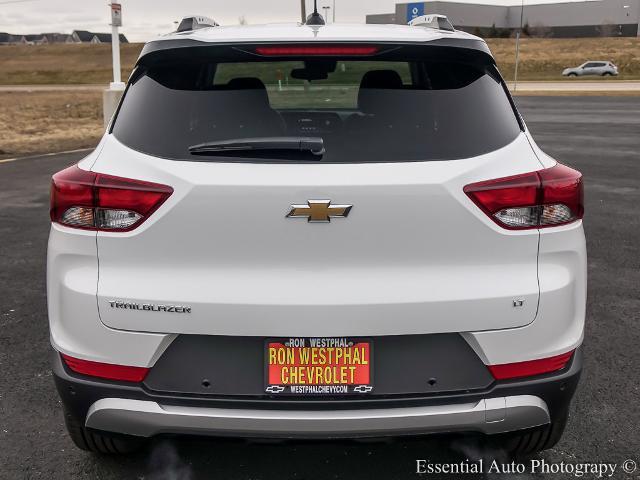 2024 Chevrolet Trailblazer Vehicle Photo in AURORA, IL 60503-9326